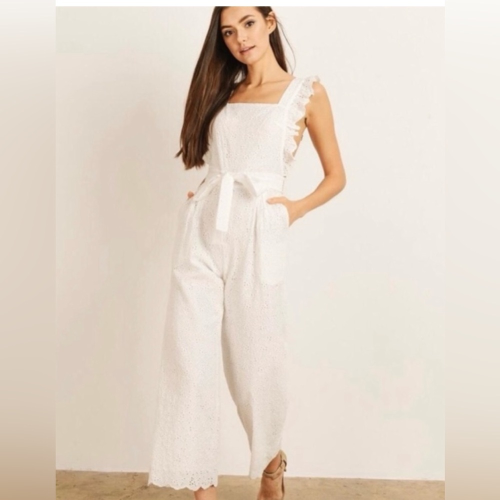Women’s lace jumpsuit